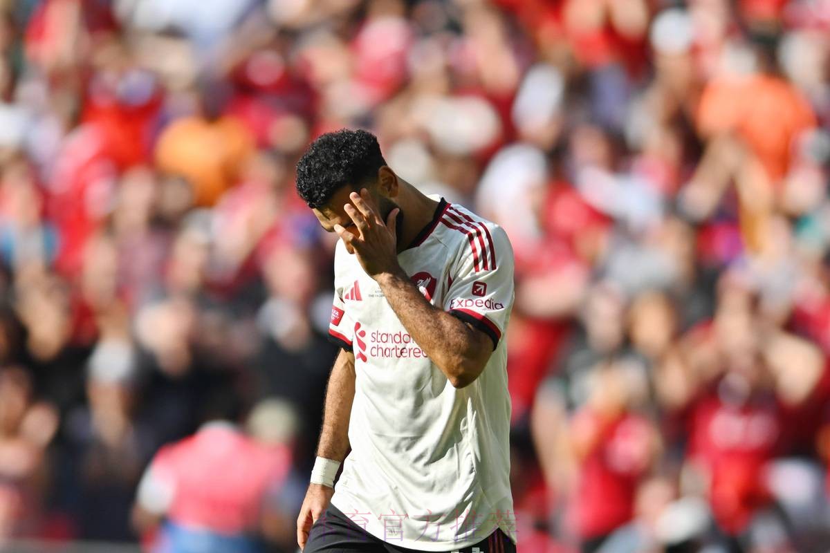 阿斯记者：萨拉赫告诉我他在利物浦过得不开心